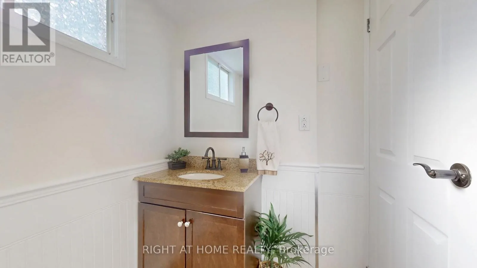 293 CEDARHOLME AVENUE