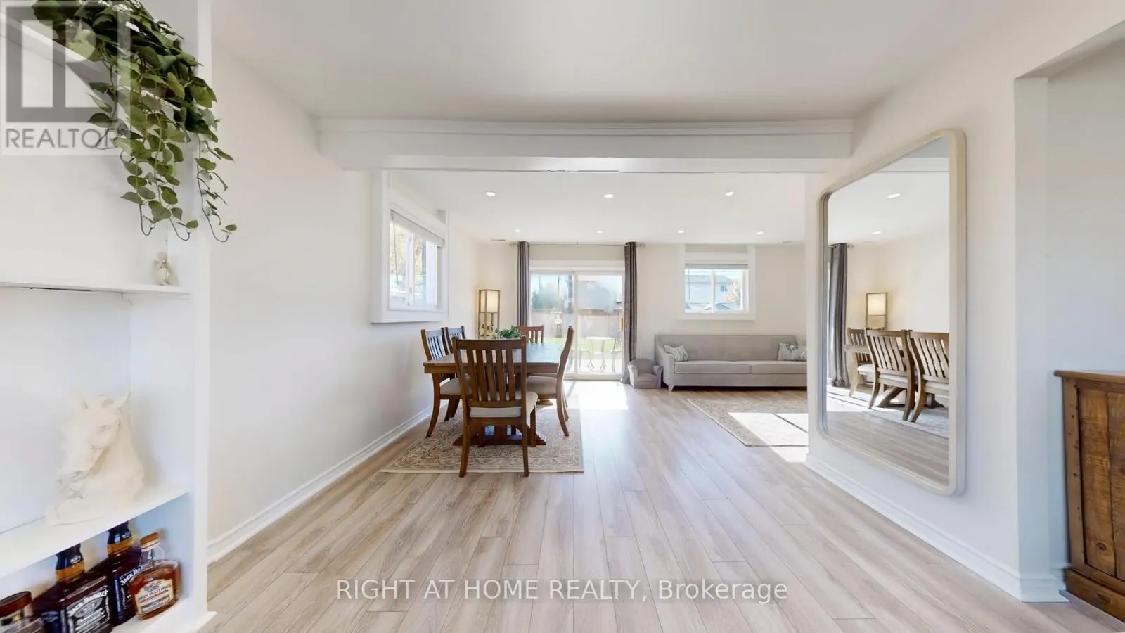 293 CEDARHOLME AVENUE