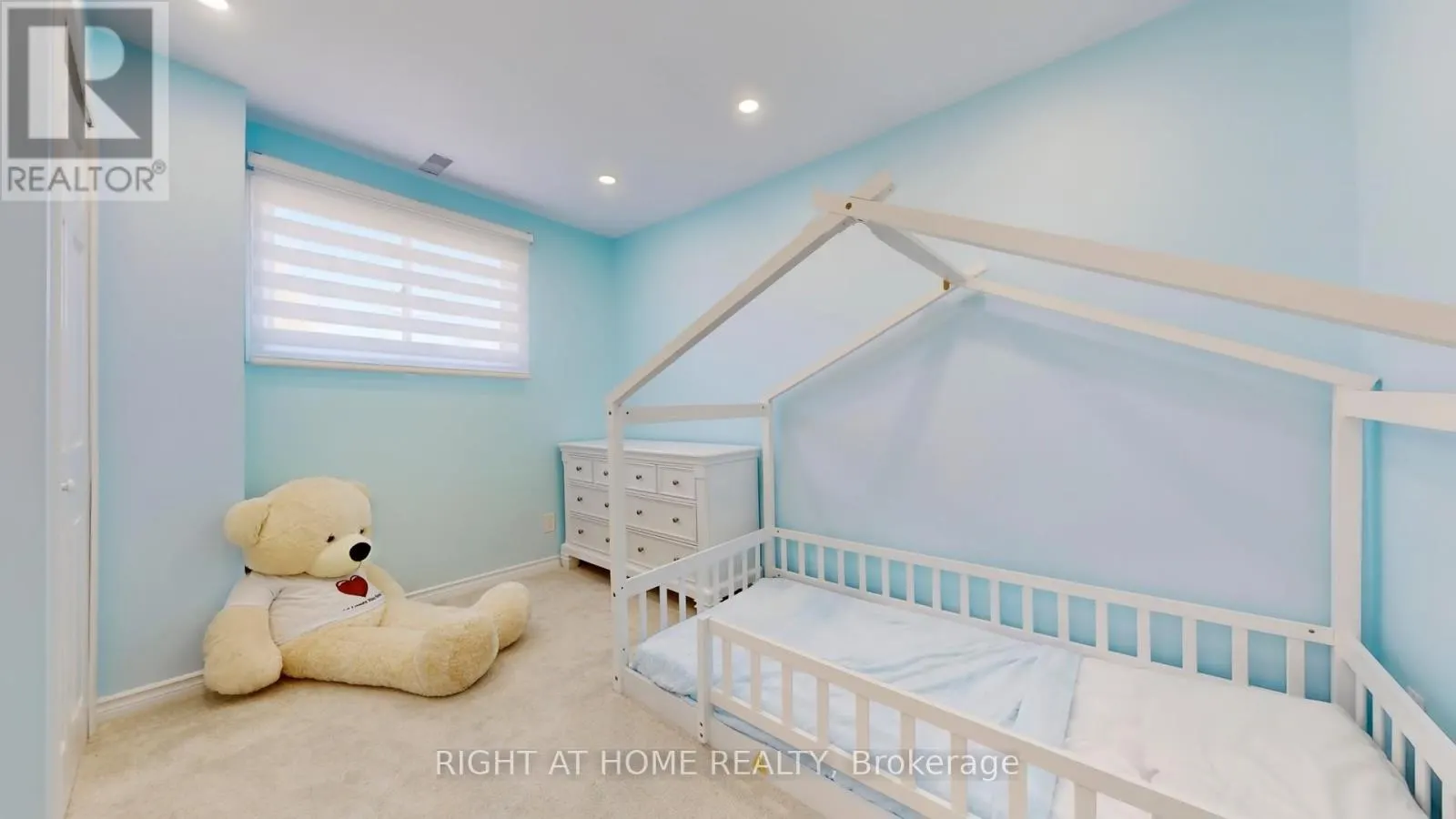 293 CEDARHOLME AVENUE