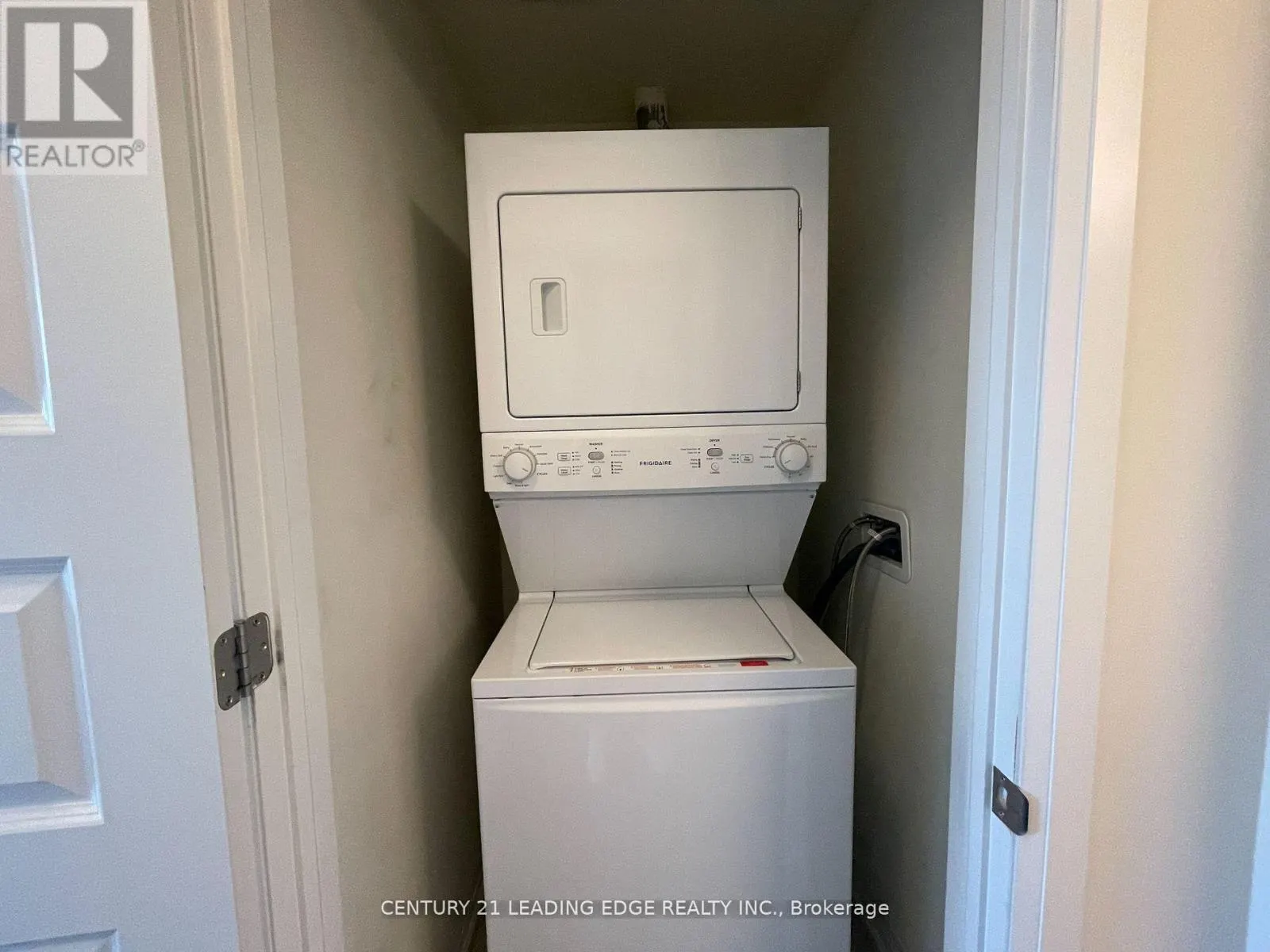 107 - 2 ADAM SELLERS STREET