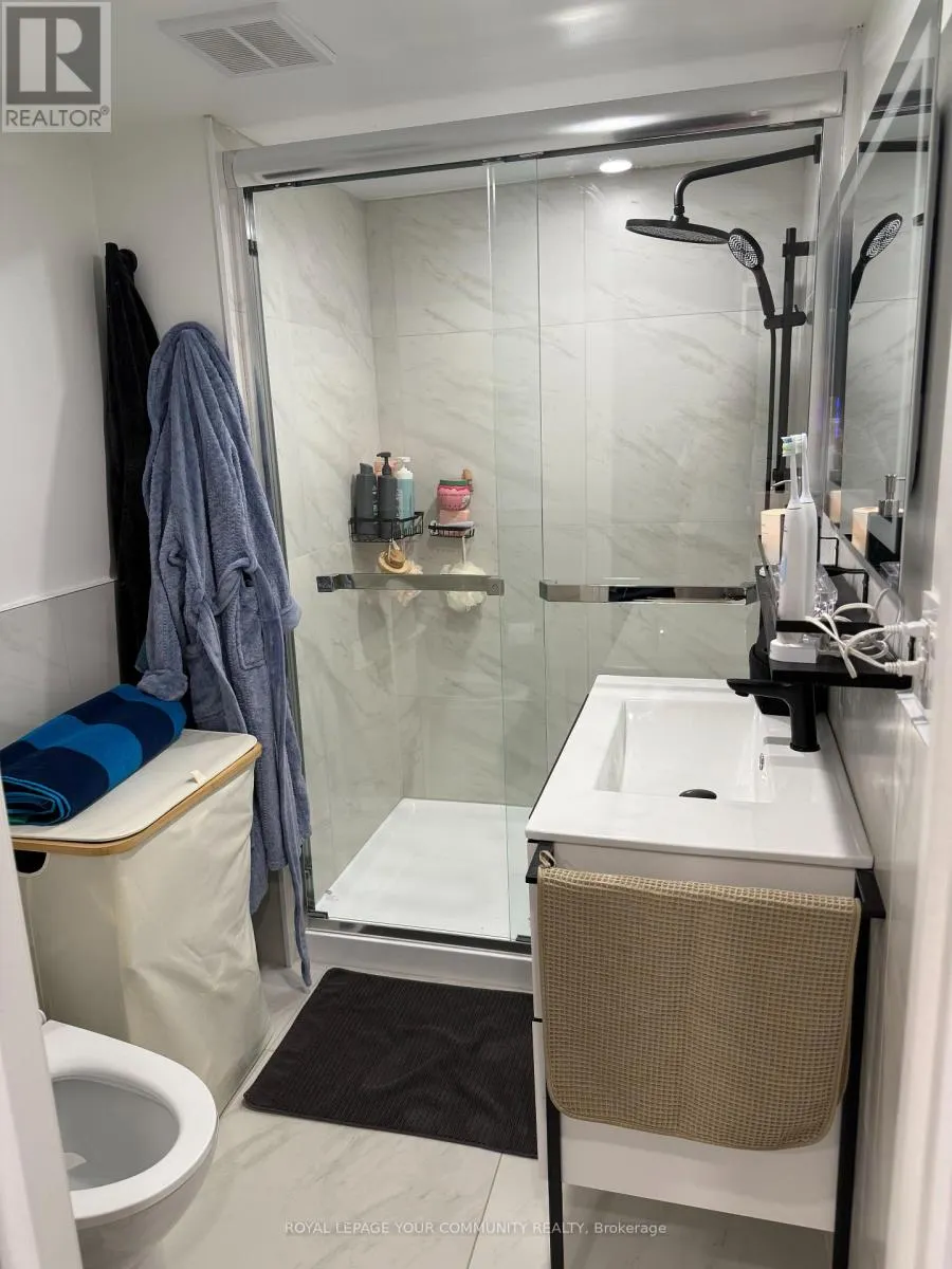 LOWER - 89 MAPLEGROVE AVENUE