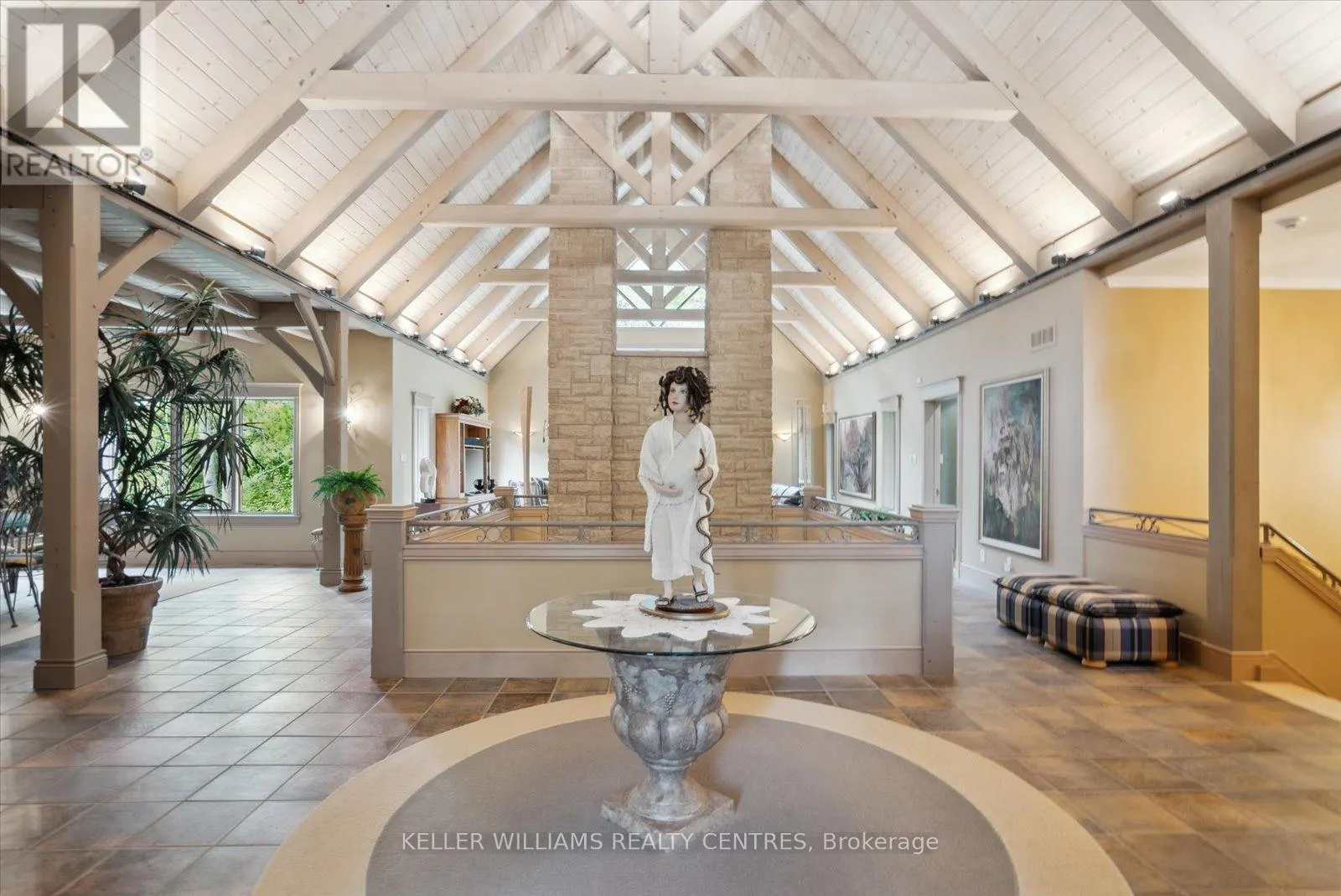 6 COUNTRY HEIGHTS DRIVE