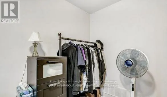 81 WELLINGTON STREET E