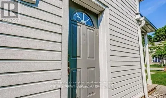 81 WELLINGTON STREET E