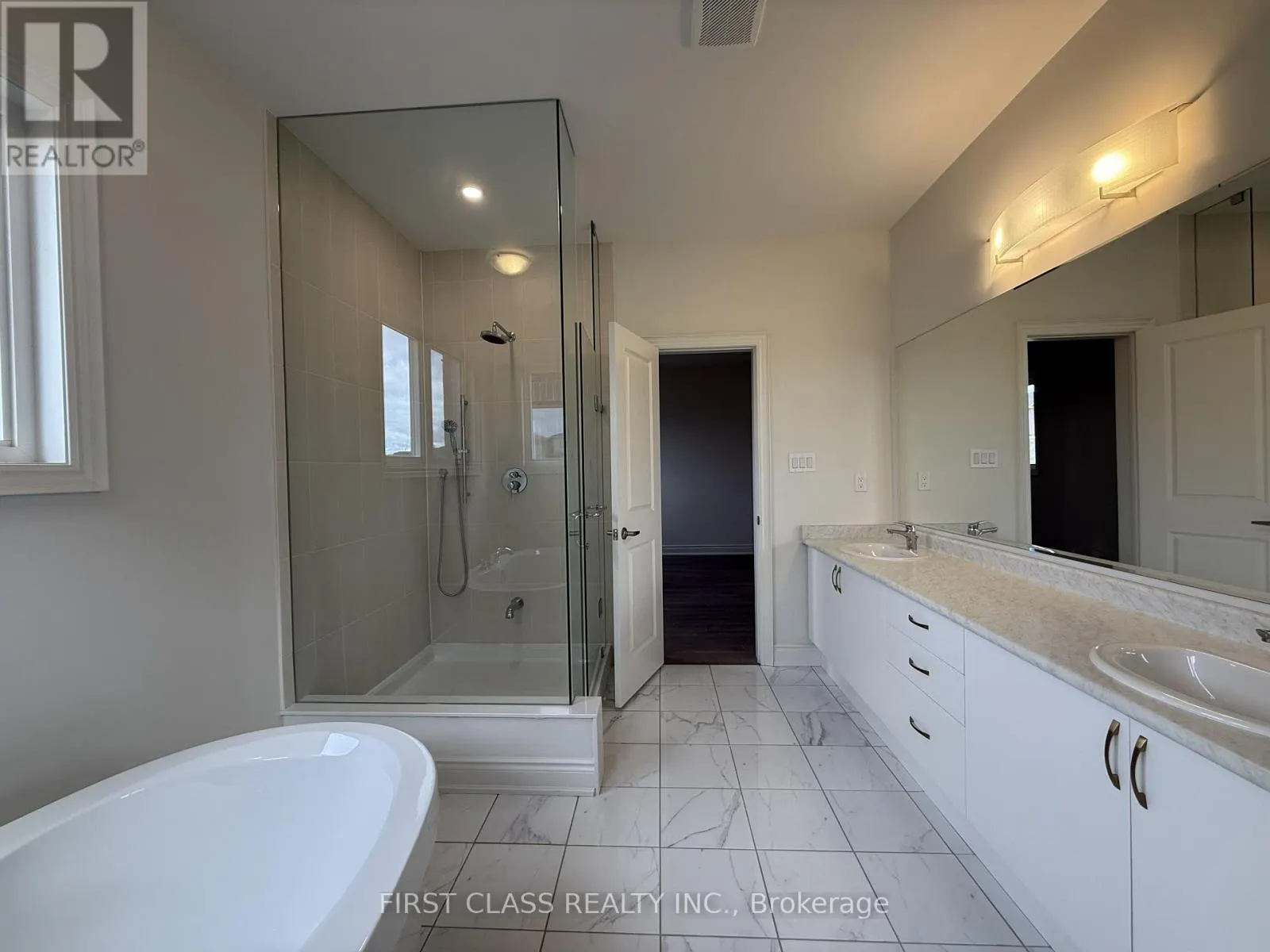 93 BOCCELLA CRESCENT