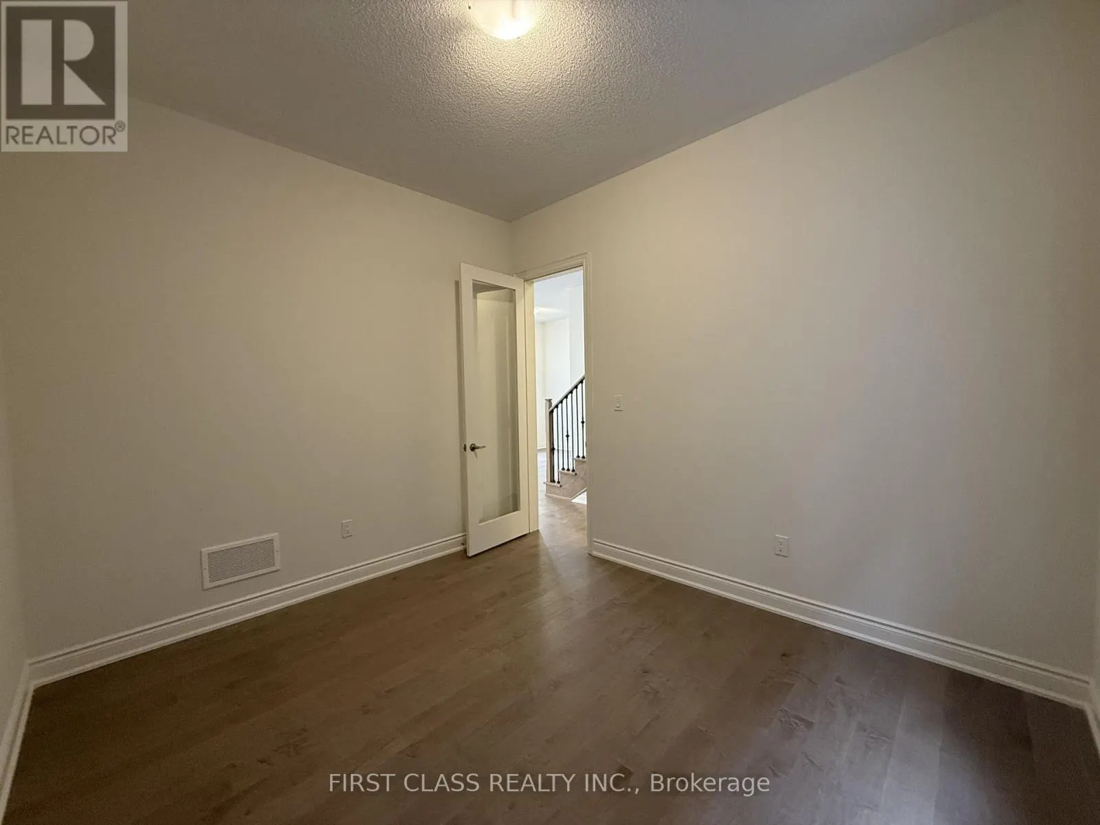 93 BOCCELLA CRESCENT