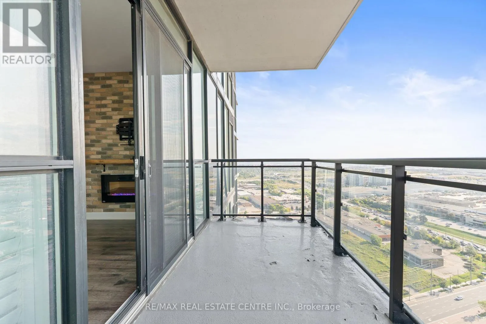 3004 - 2910 HIGHWAY 7 ROAD W