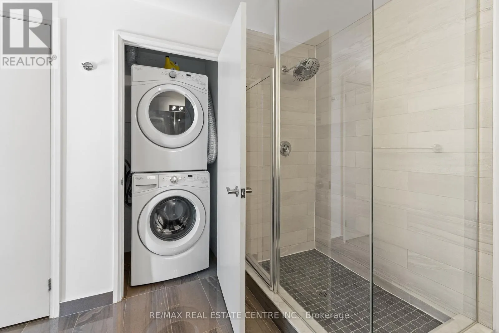 3004 - 2910 HIGHWAY 7 ROAD W