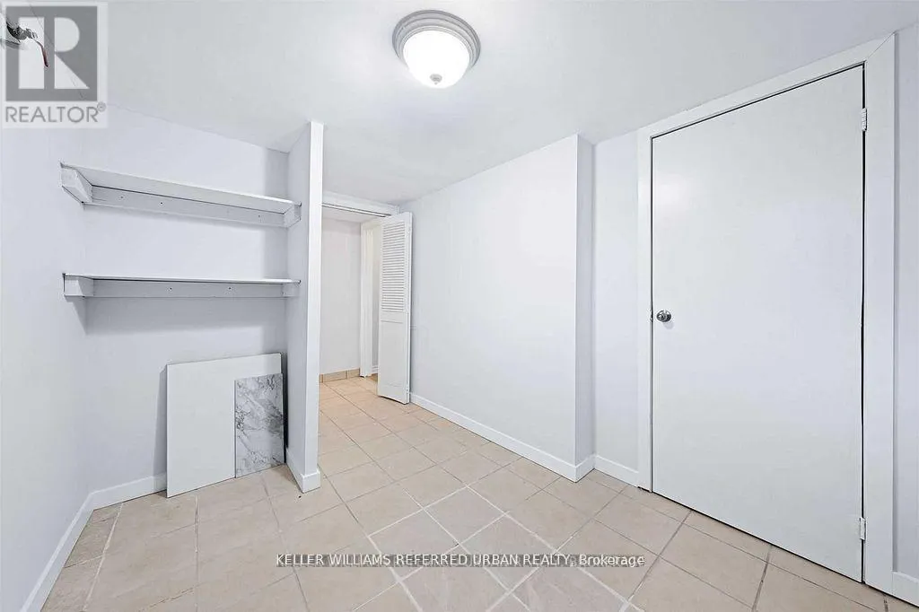 LOWER - 86 MORGAN AVENUE