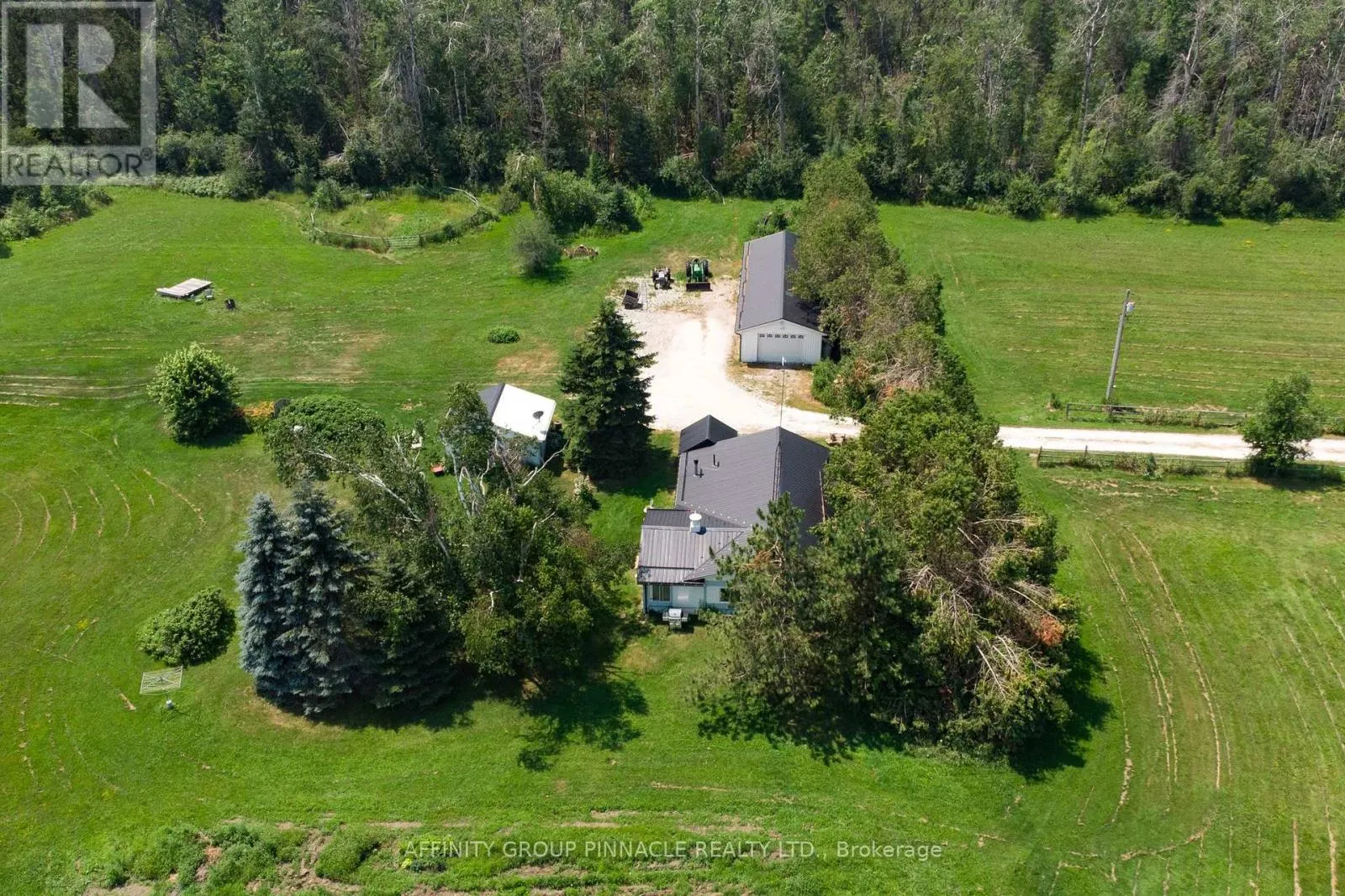 B1710 CONC RD 8 THORAH ROAD