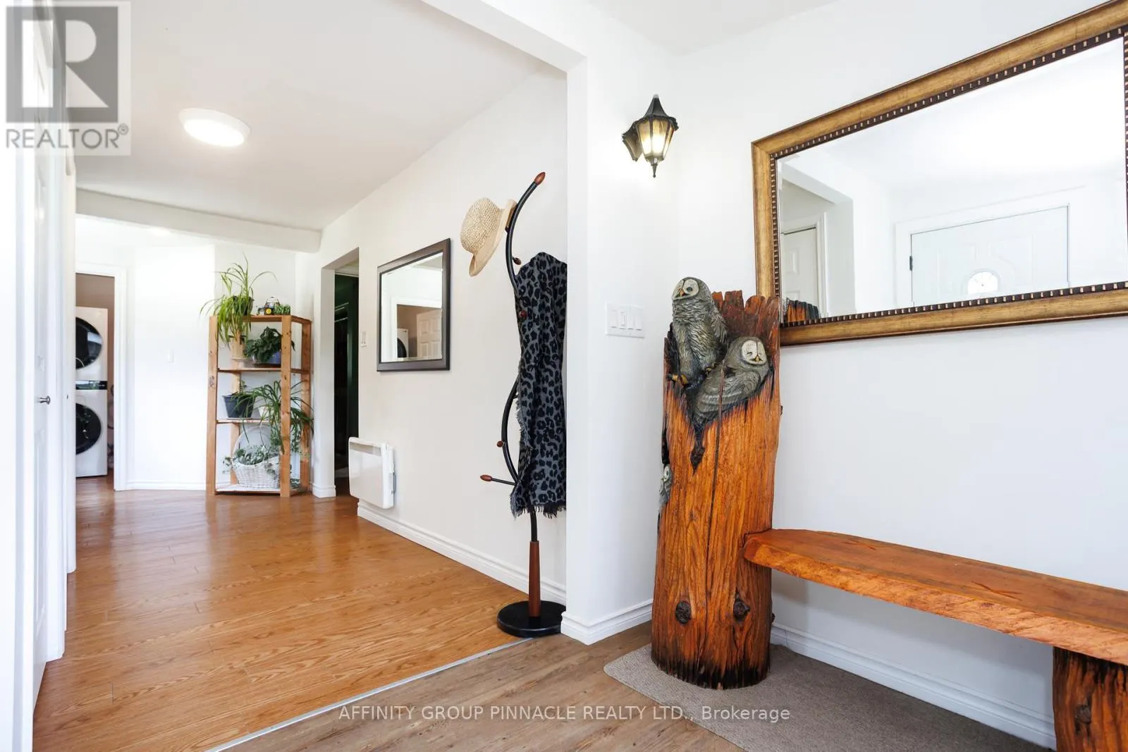 B1710 CONC RD 8 THORAH ROAD