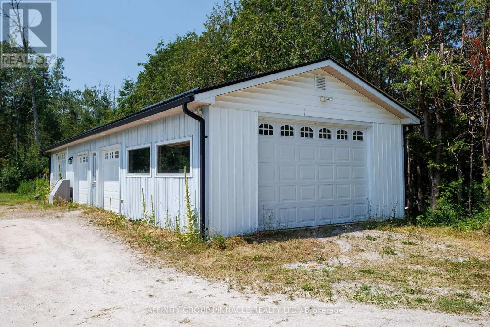 B1710 CONC RD 8 THORAH ROAD