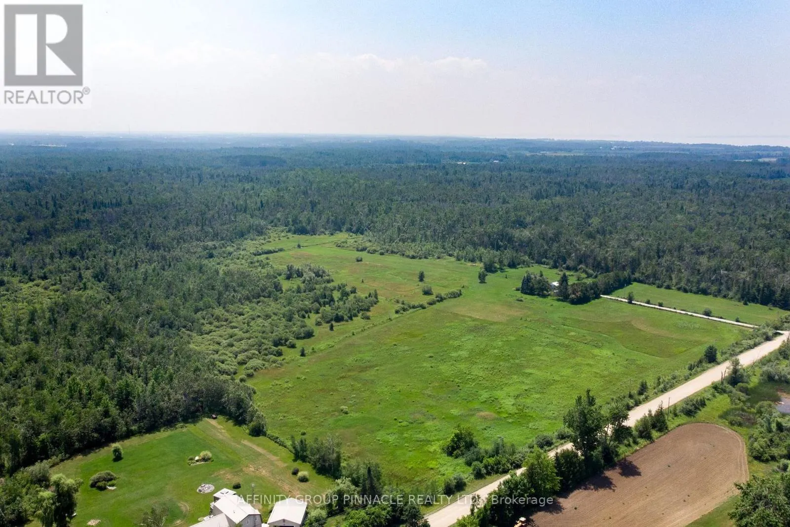 B1710 CONC RD 8 THORAH ROAD