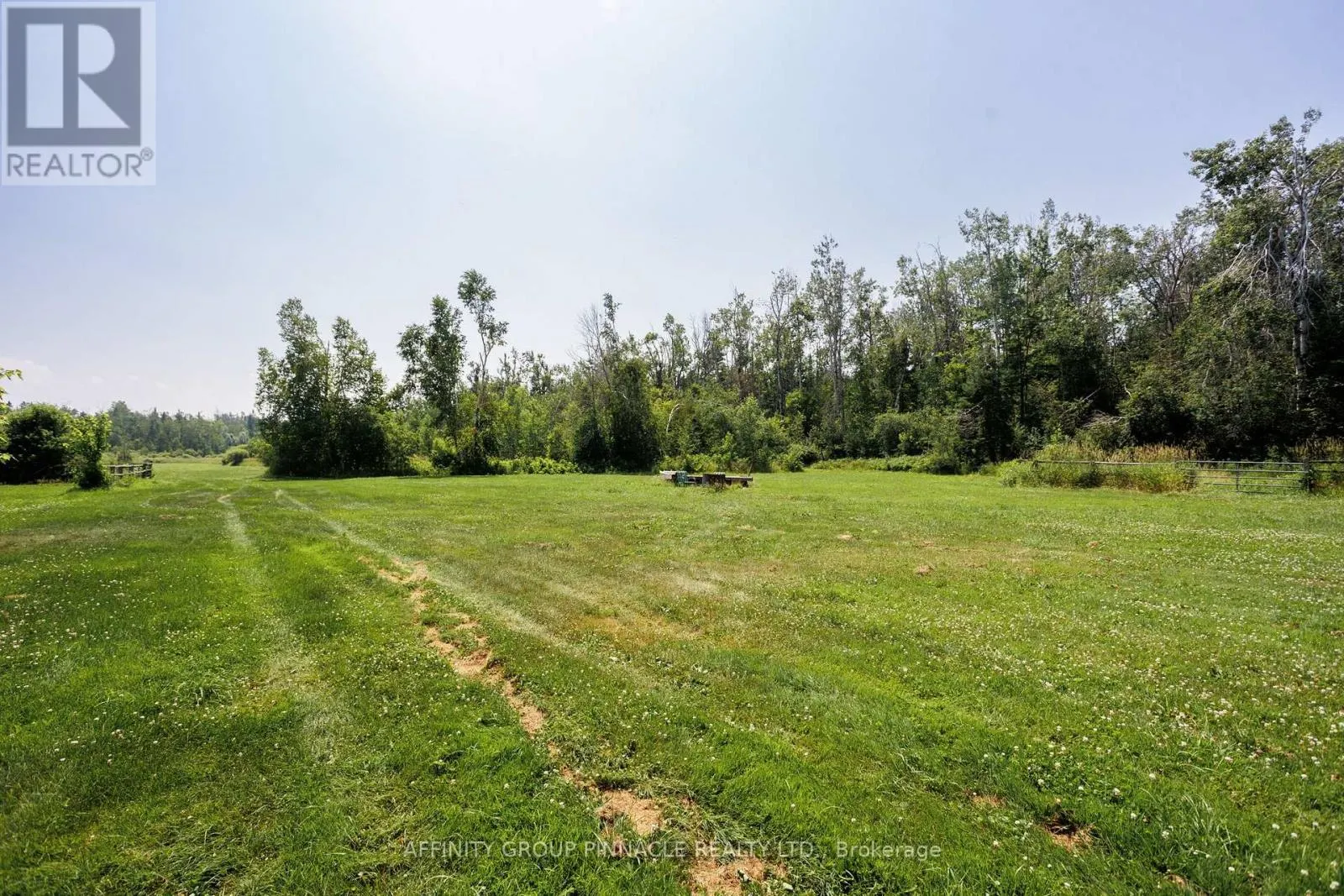 B1710 CONC RD 8 THORAH ROAD