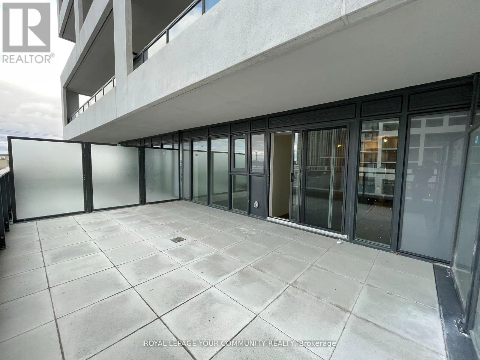 204 - 8960 JANE STREET