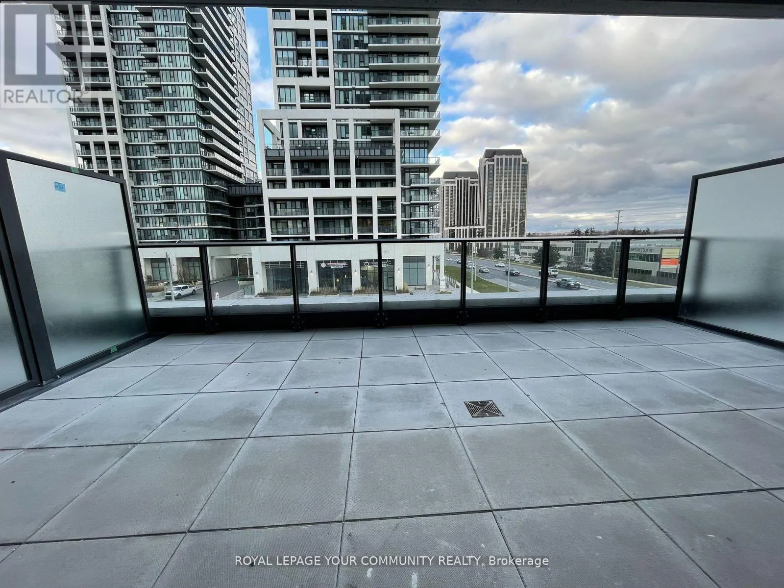 204 - 8960 JANE STREET