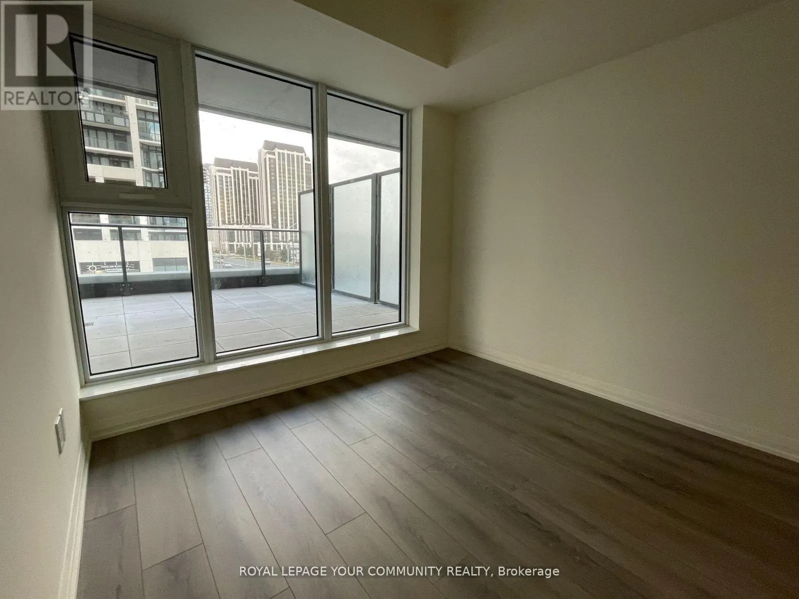 204 - 8960 JANE STREET