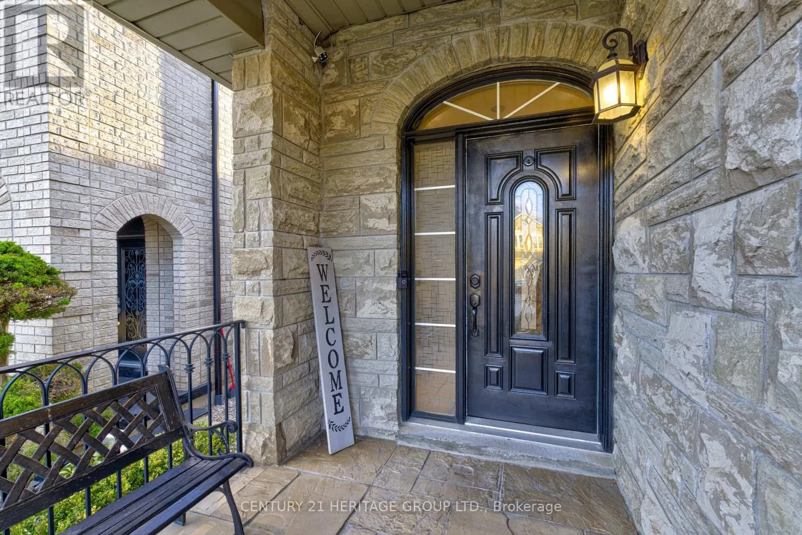 530 VELLORE WOODS BOULEVARD