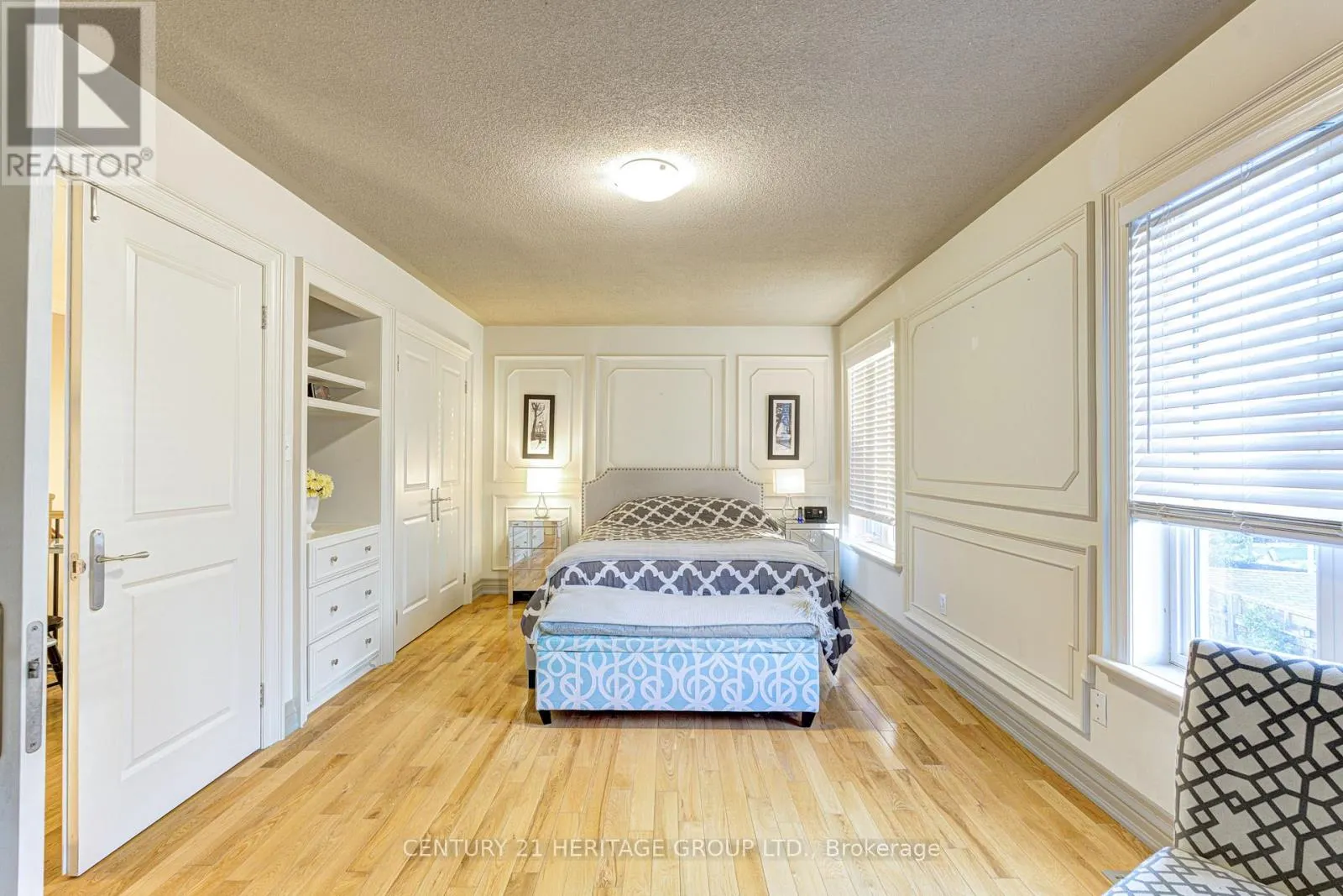 530 VELLORE WOODS BOULEVARD