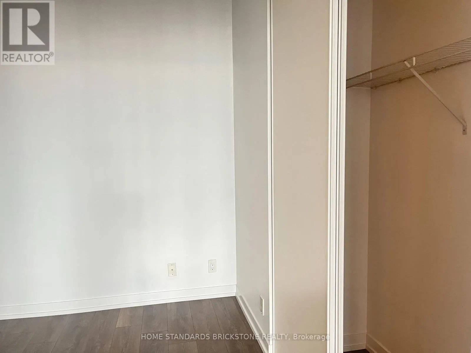 2605 - 898 PORTAGE PARKWAY