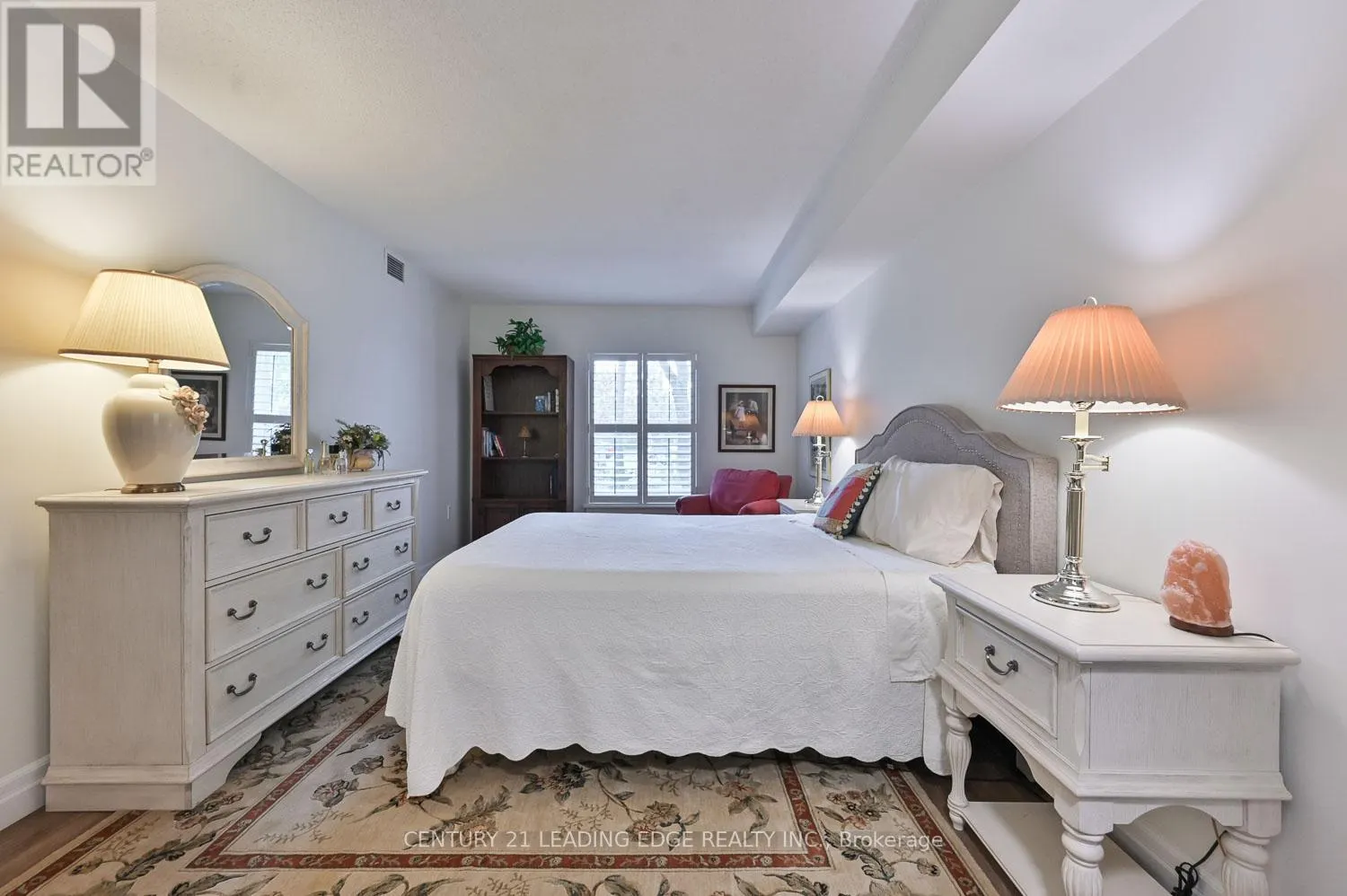 105 - 100 ANNA RUSSELL WAY