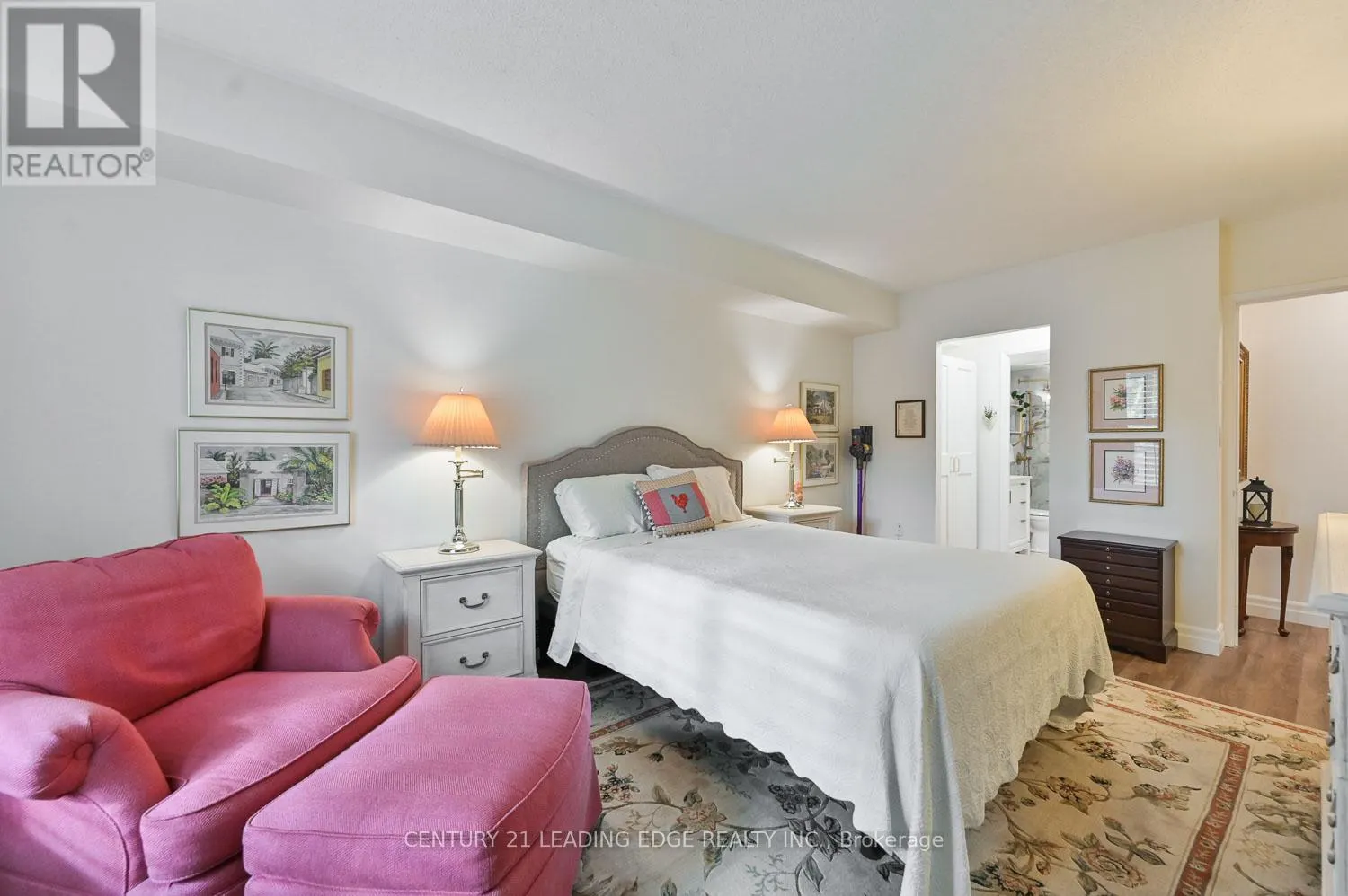 105 - 100 ANNA RUSSELL WAY