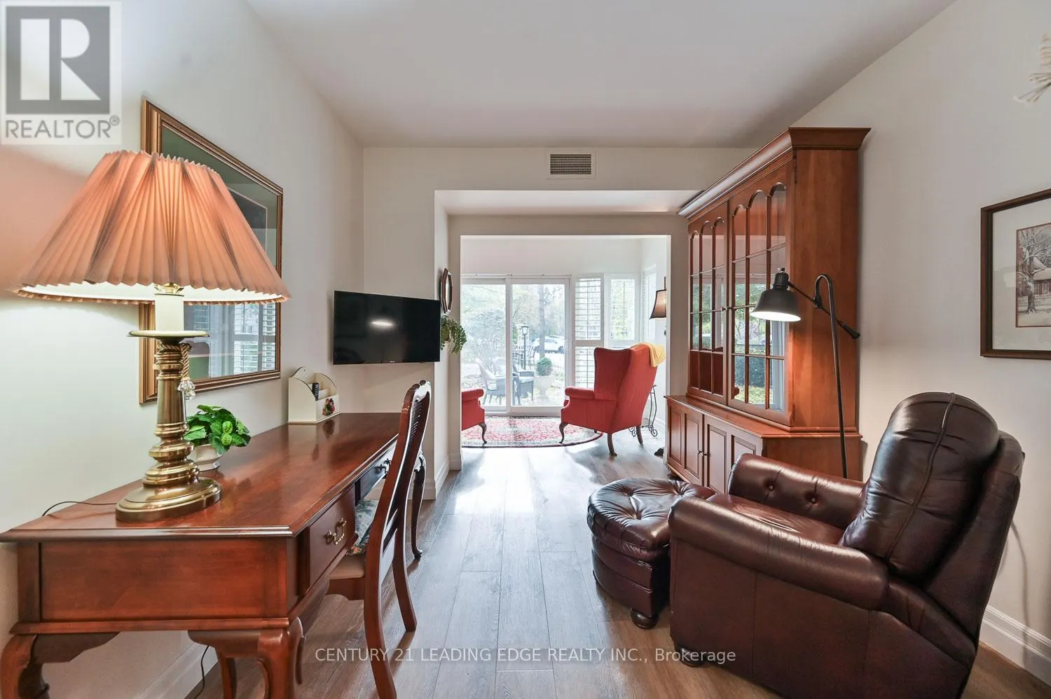 105 - 100 ANNA RUSSELL WAY