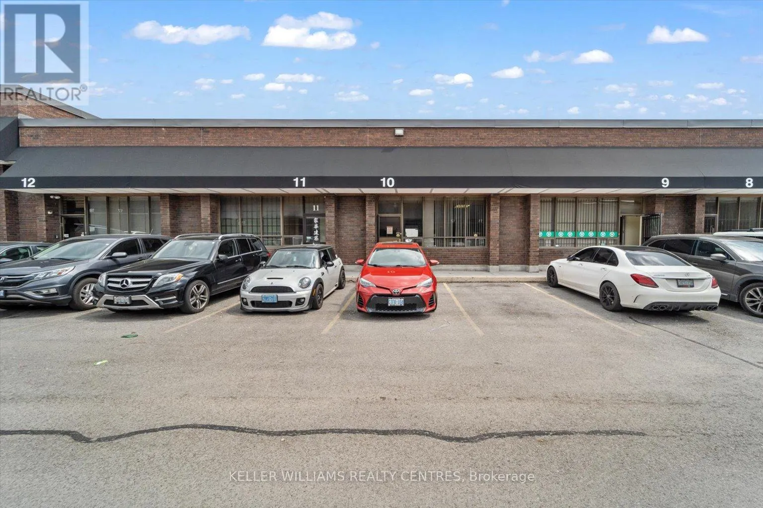 10 - 90 ESNA PARK DRIVE