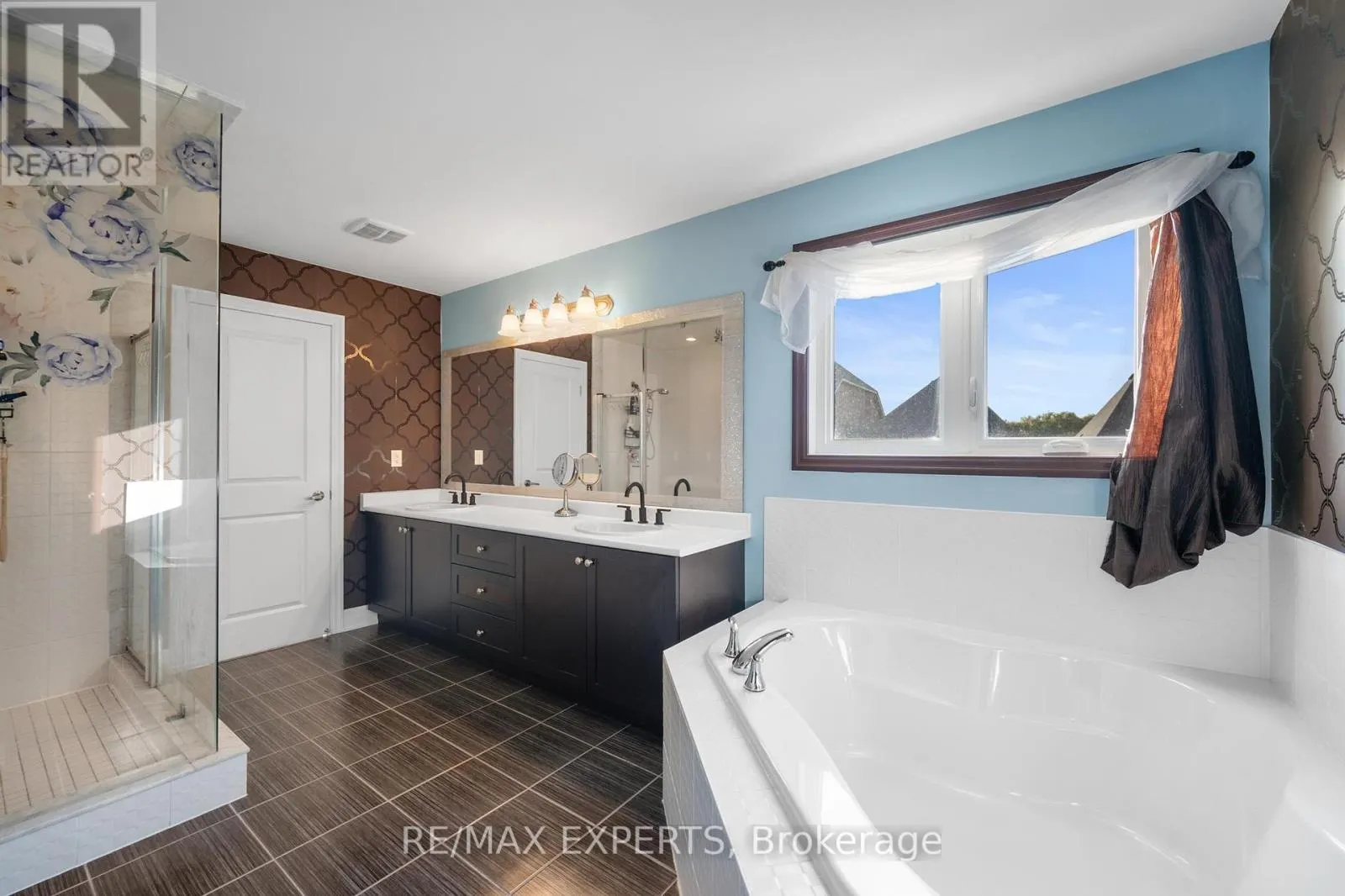 50 LILLY VALLEY CRESCENT