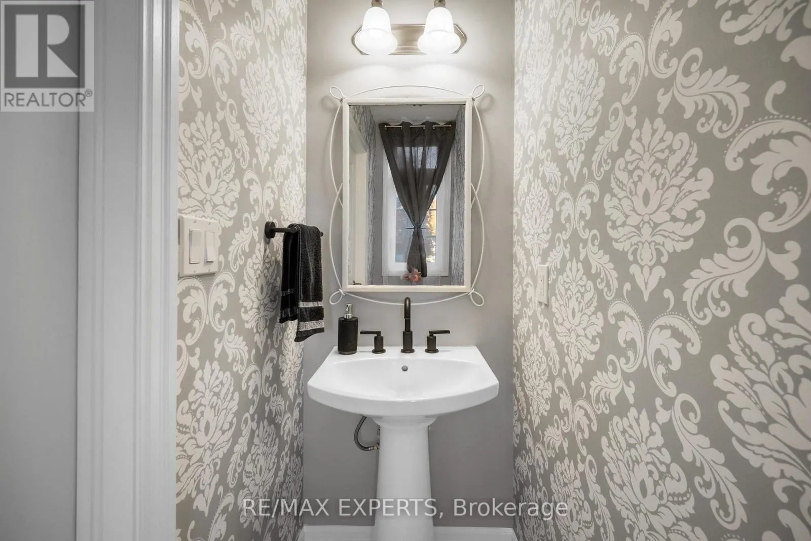 50 LILLY VALLEY CRESCENT