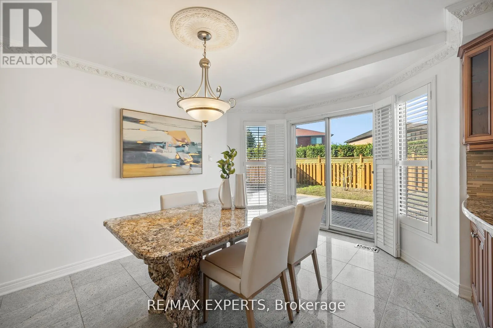 118 CHANCELLOR DRIVE