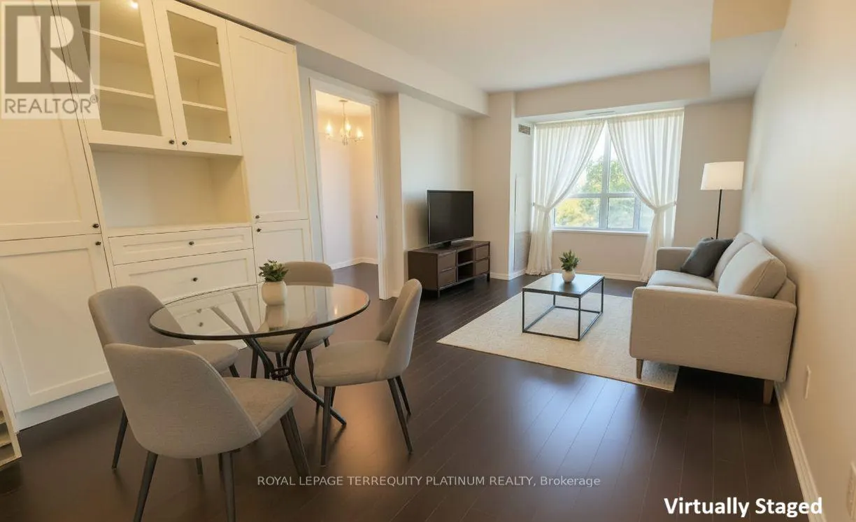 212 - 73 KING WILLIAM CRESCENT