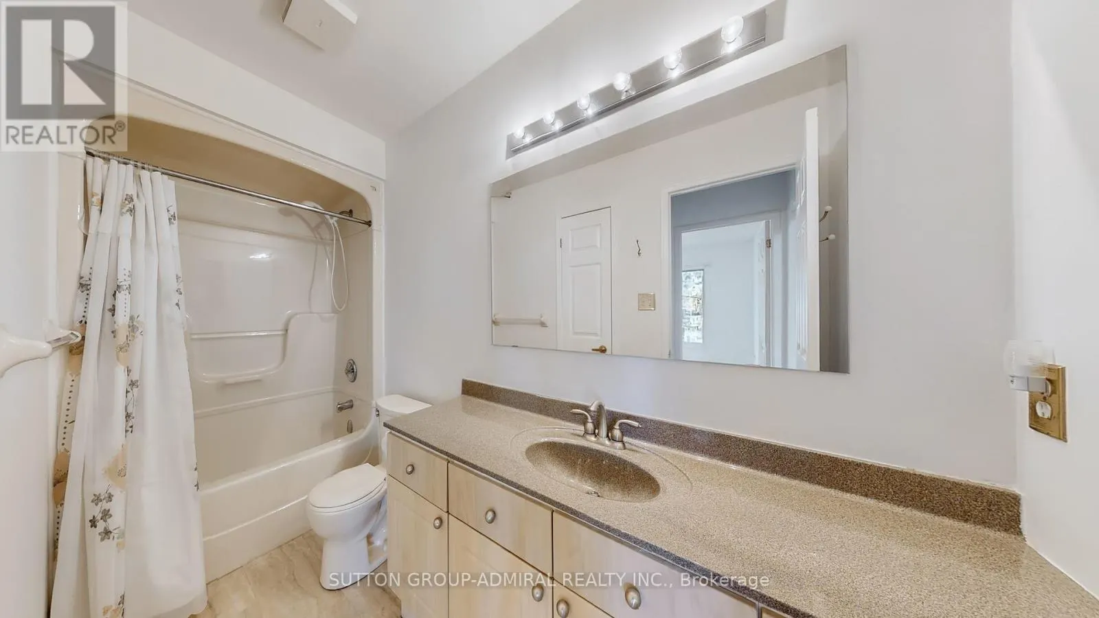 168 GREEN BRIAR ROAD