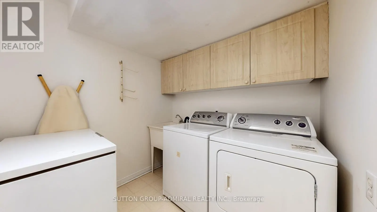 168 GREEN BRIAR ROAD