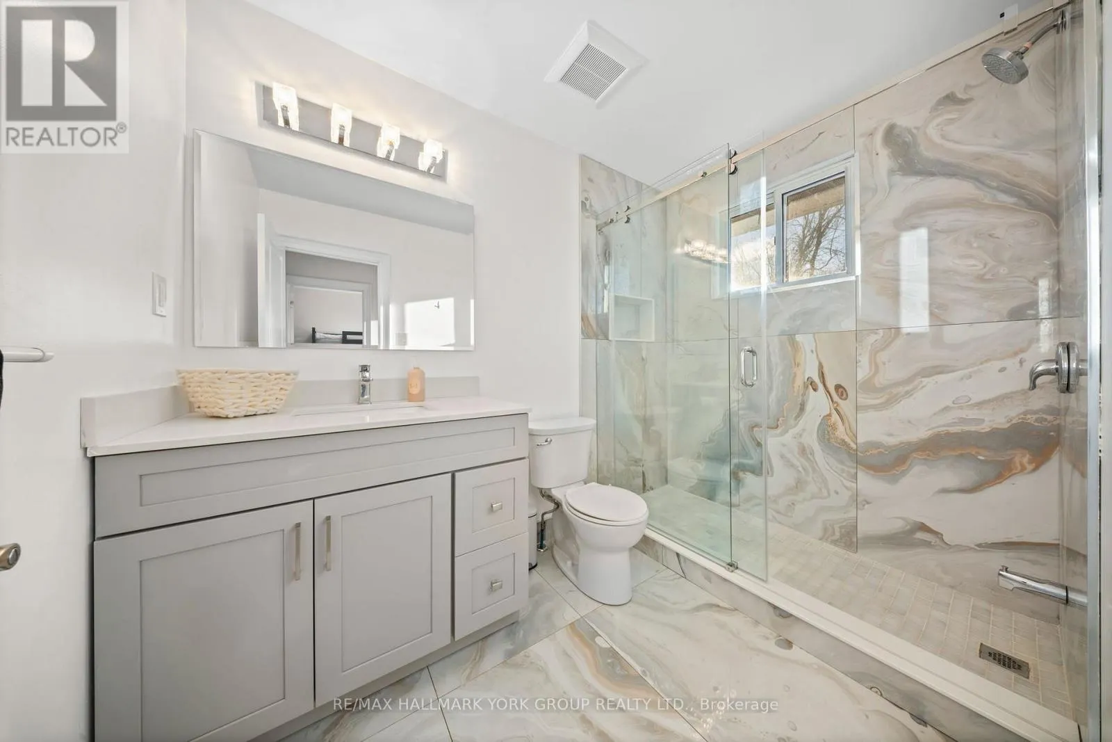 96 RIVERVIEW BEACH ROAD