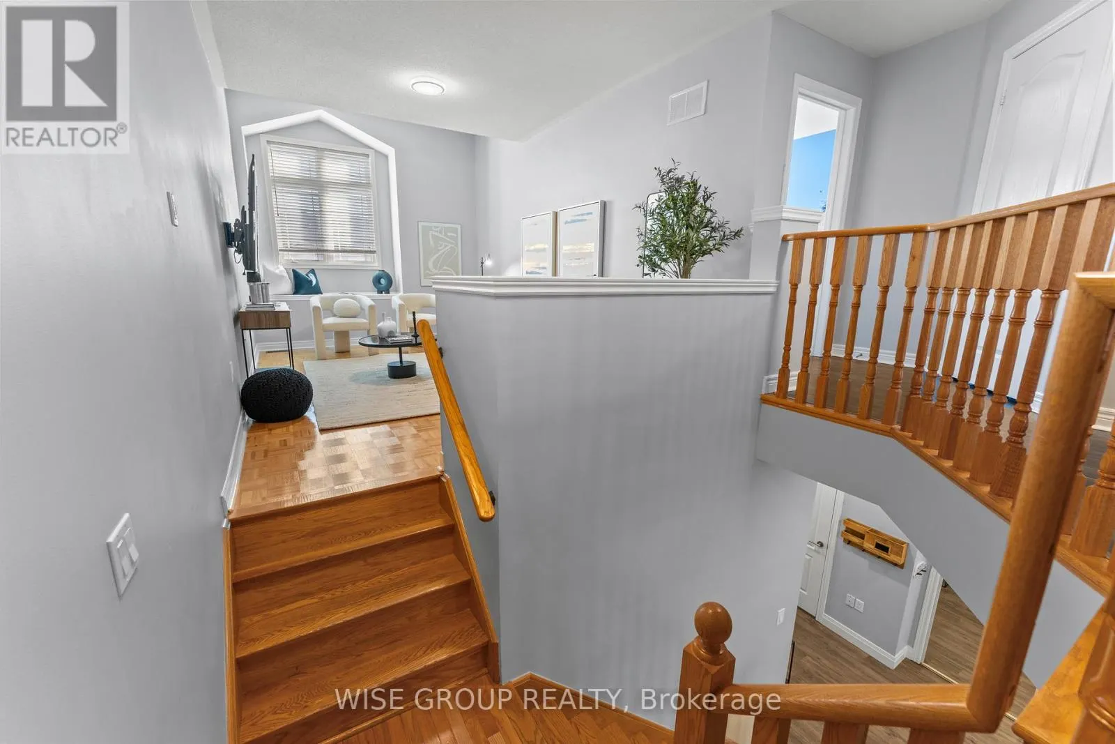 125 MISTYWOOD CRESCENT