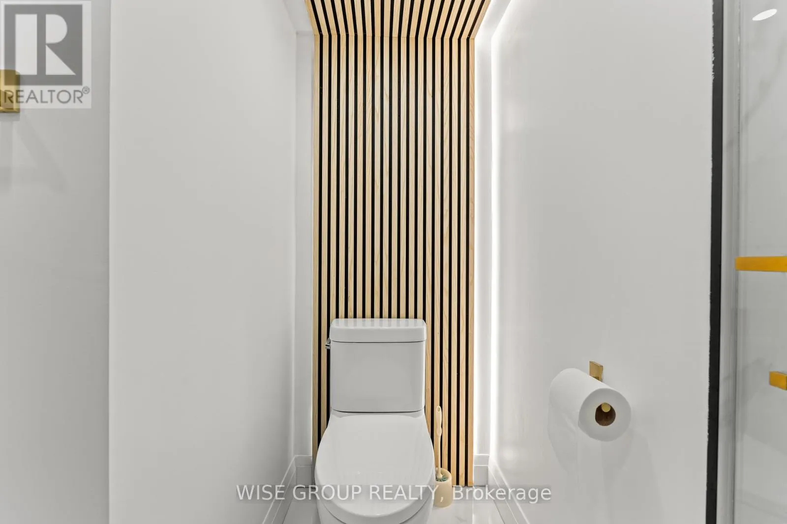 125 MISTYWOOD CRESCENT