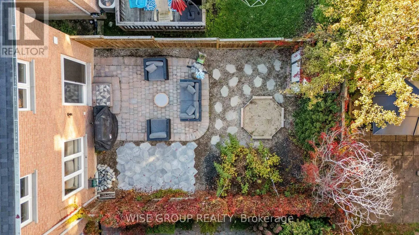 125 MISTYWOOD CRESCENT