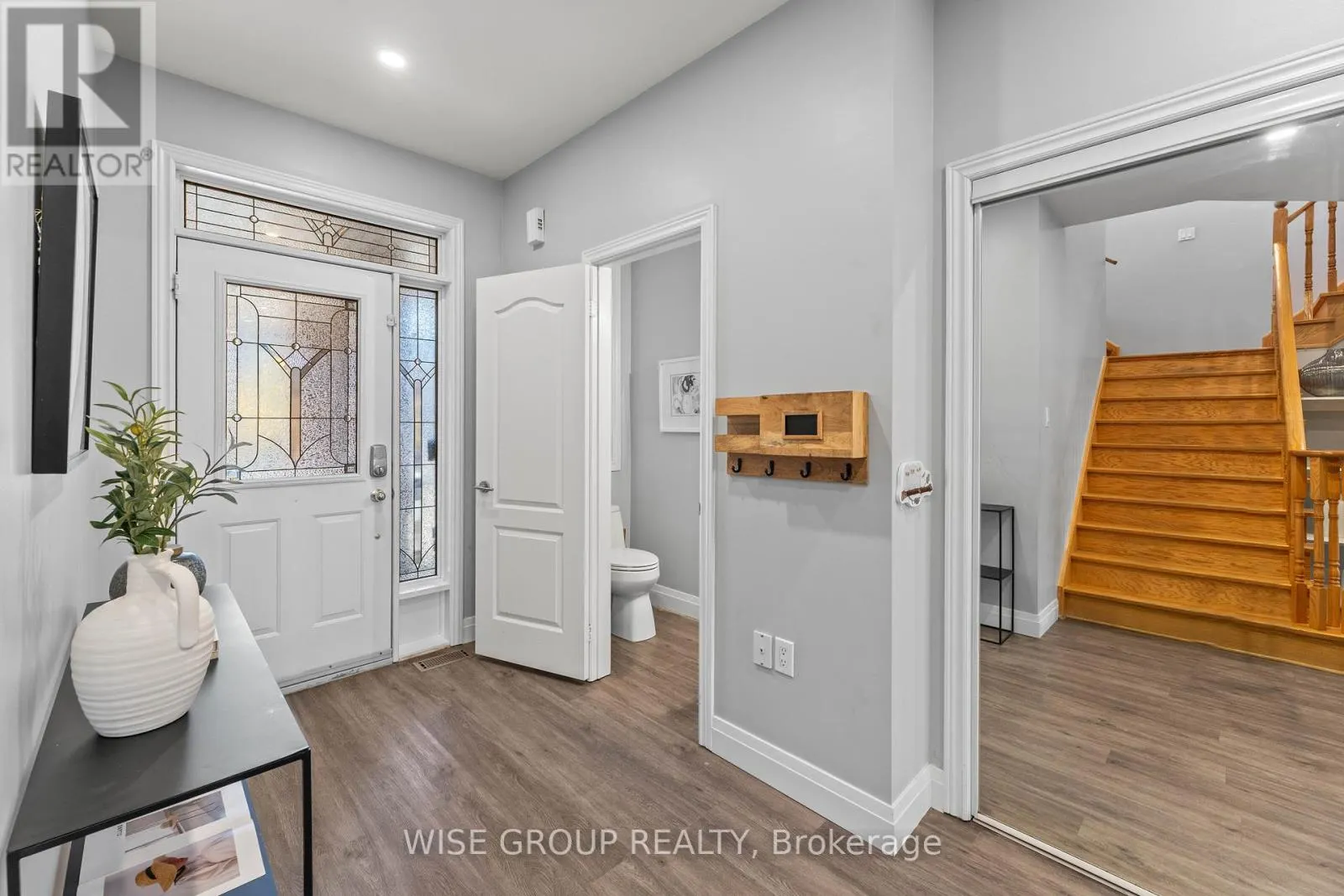 125 MISTYWOOD CRESCENT