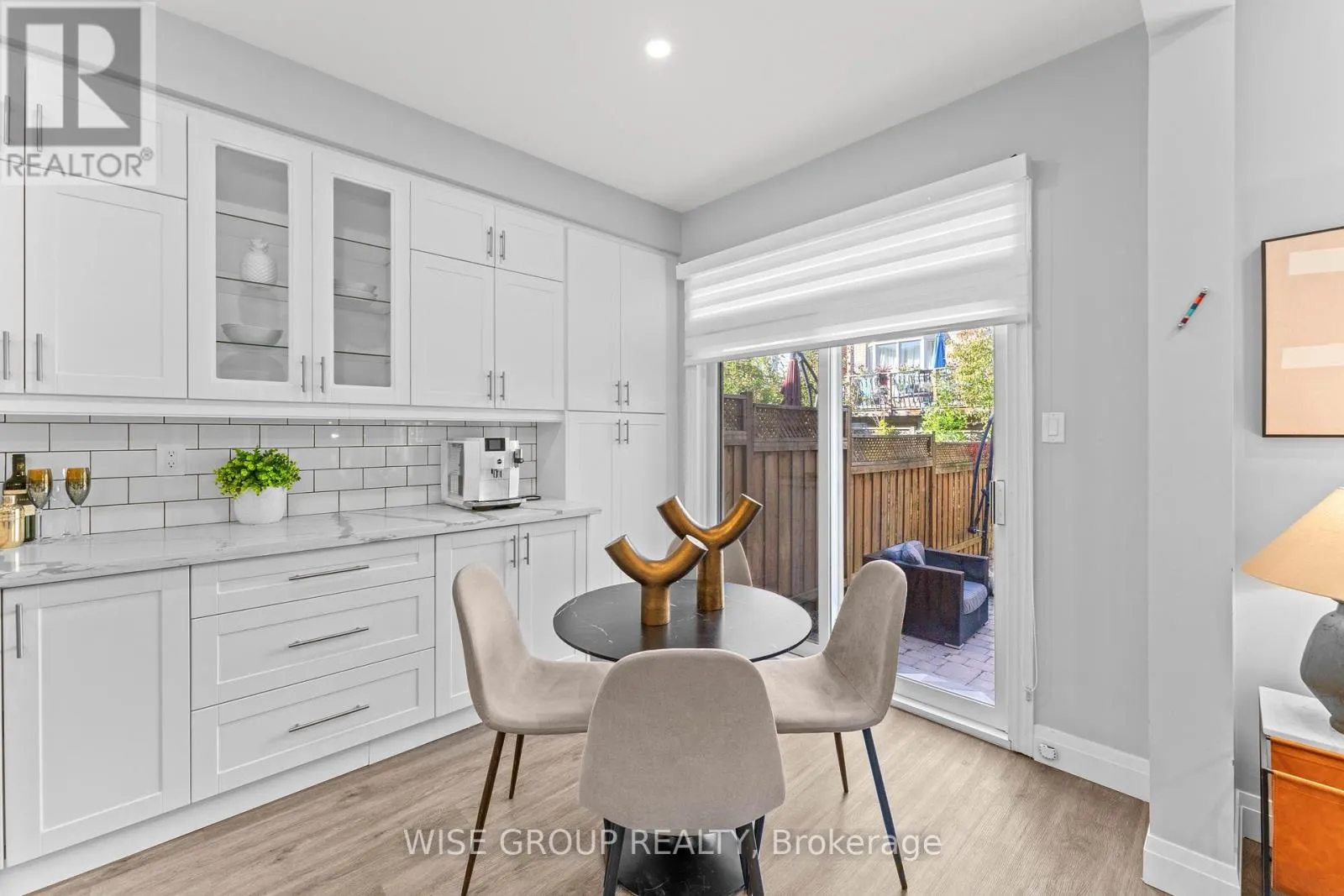 125 MISTYWOOD CRESCENT