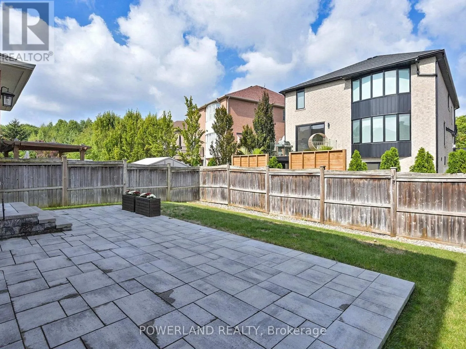 164 WORTHINGTON AVENUE