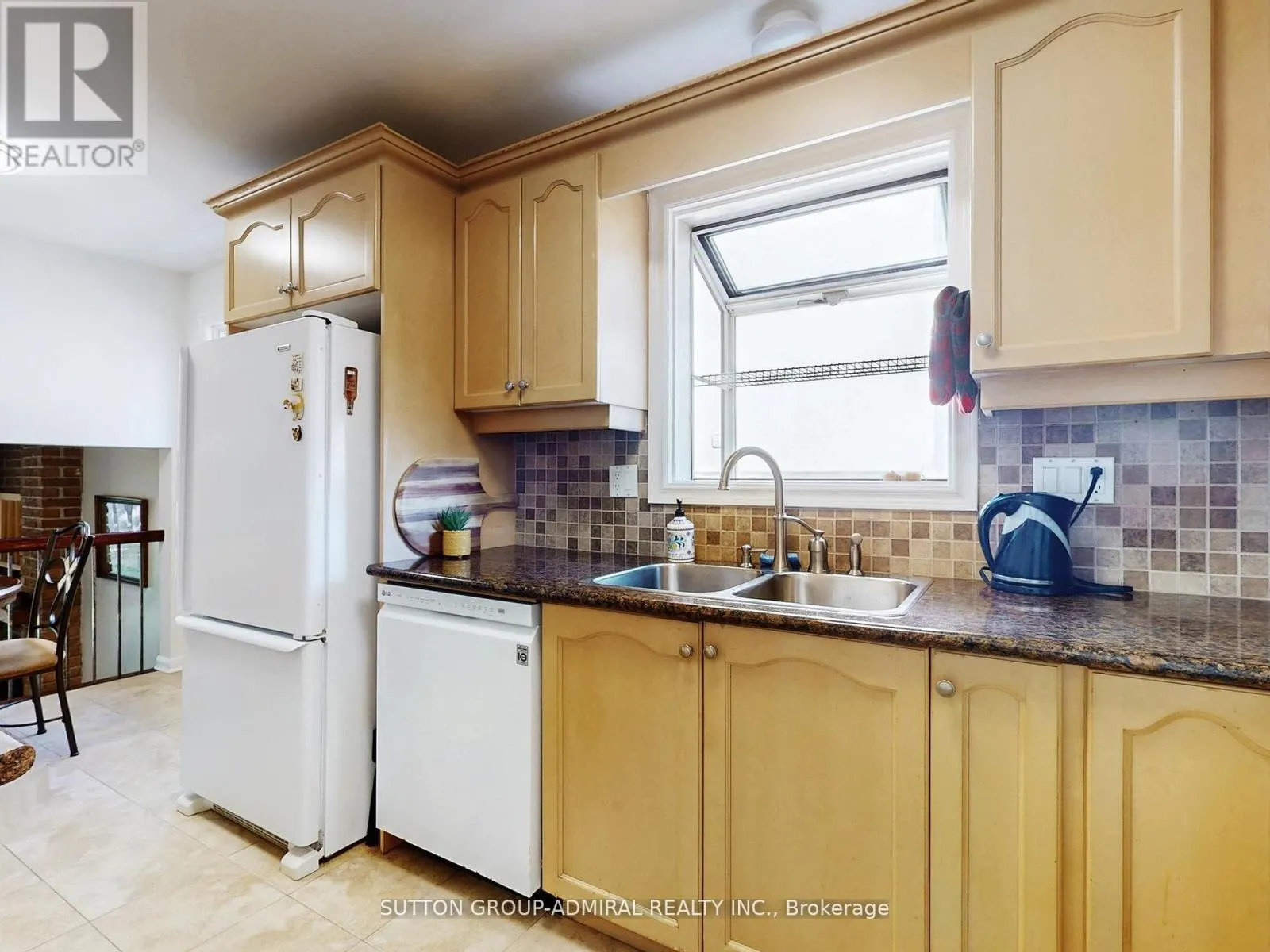 80 CASTLE ROCK DRIVE