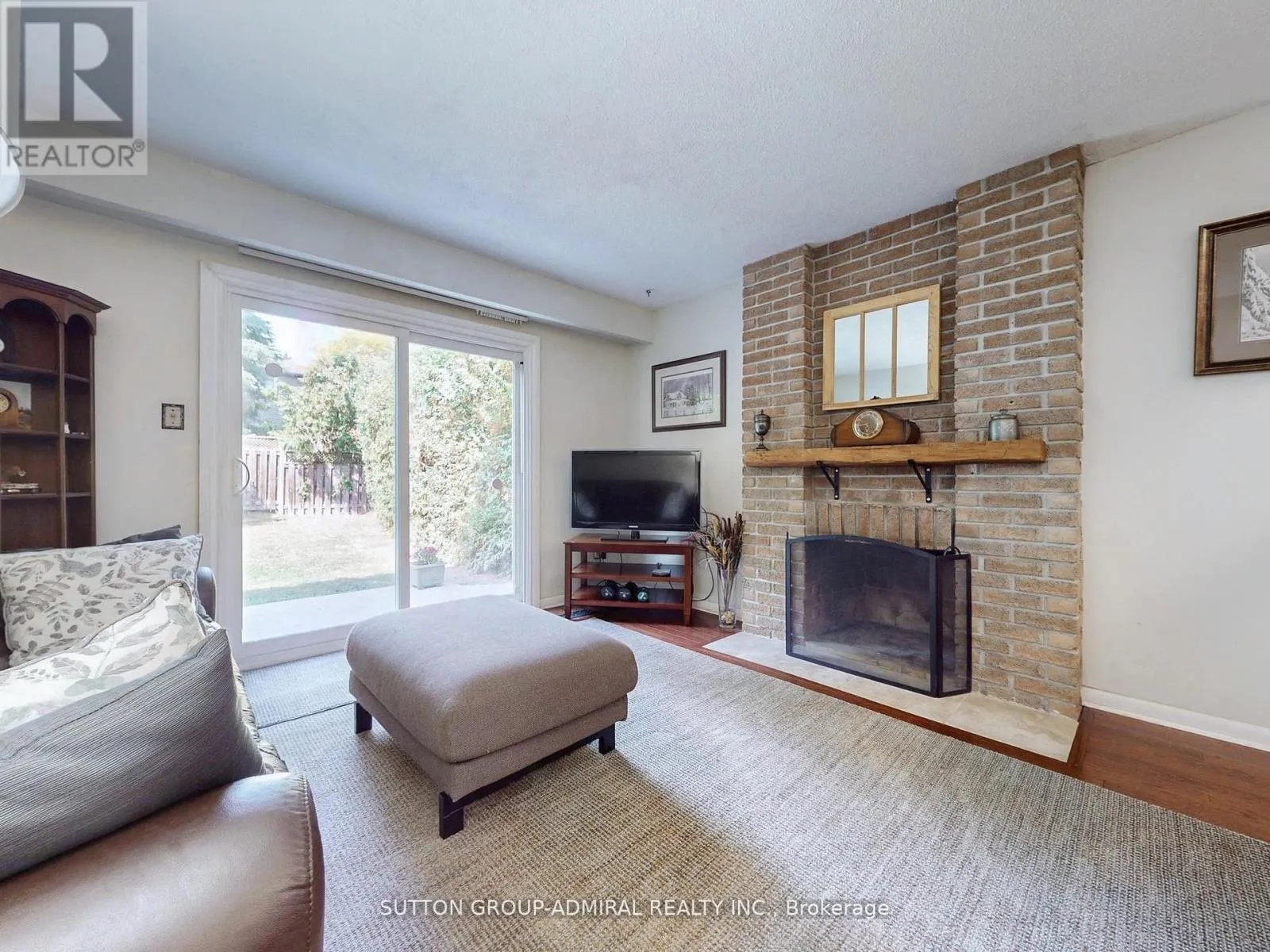 80 CASTLE ROCK DRIVE