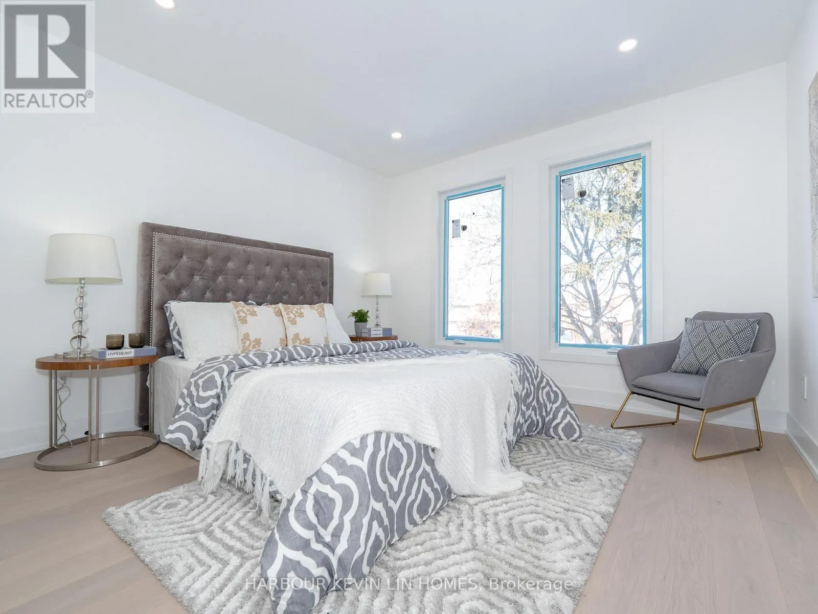 617 CHANCELLOR DRIVE