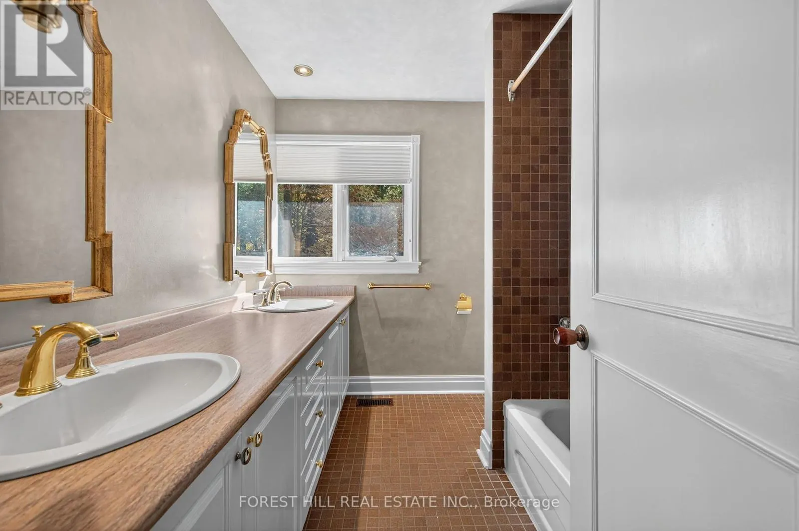 124 FOREST RIDGE ROAD