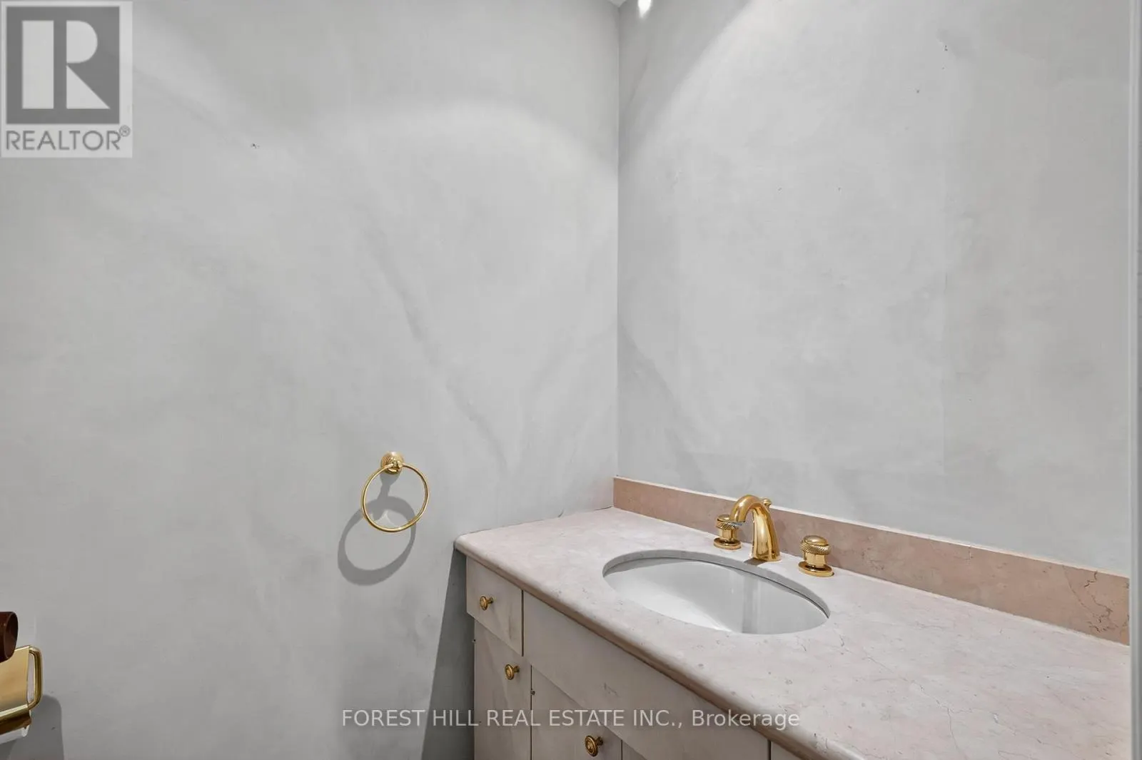 124 FOREST RIDGE ROAD