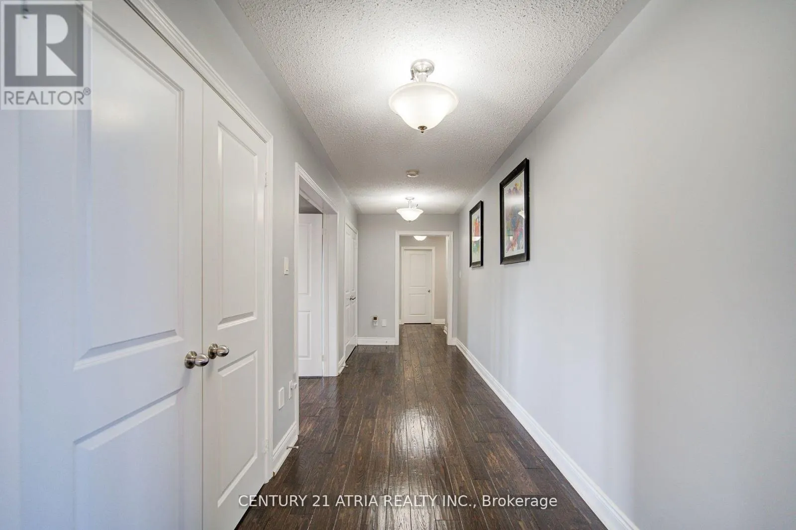 10 GLADYS ROLLING AVENUE