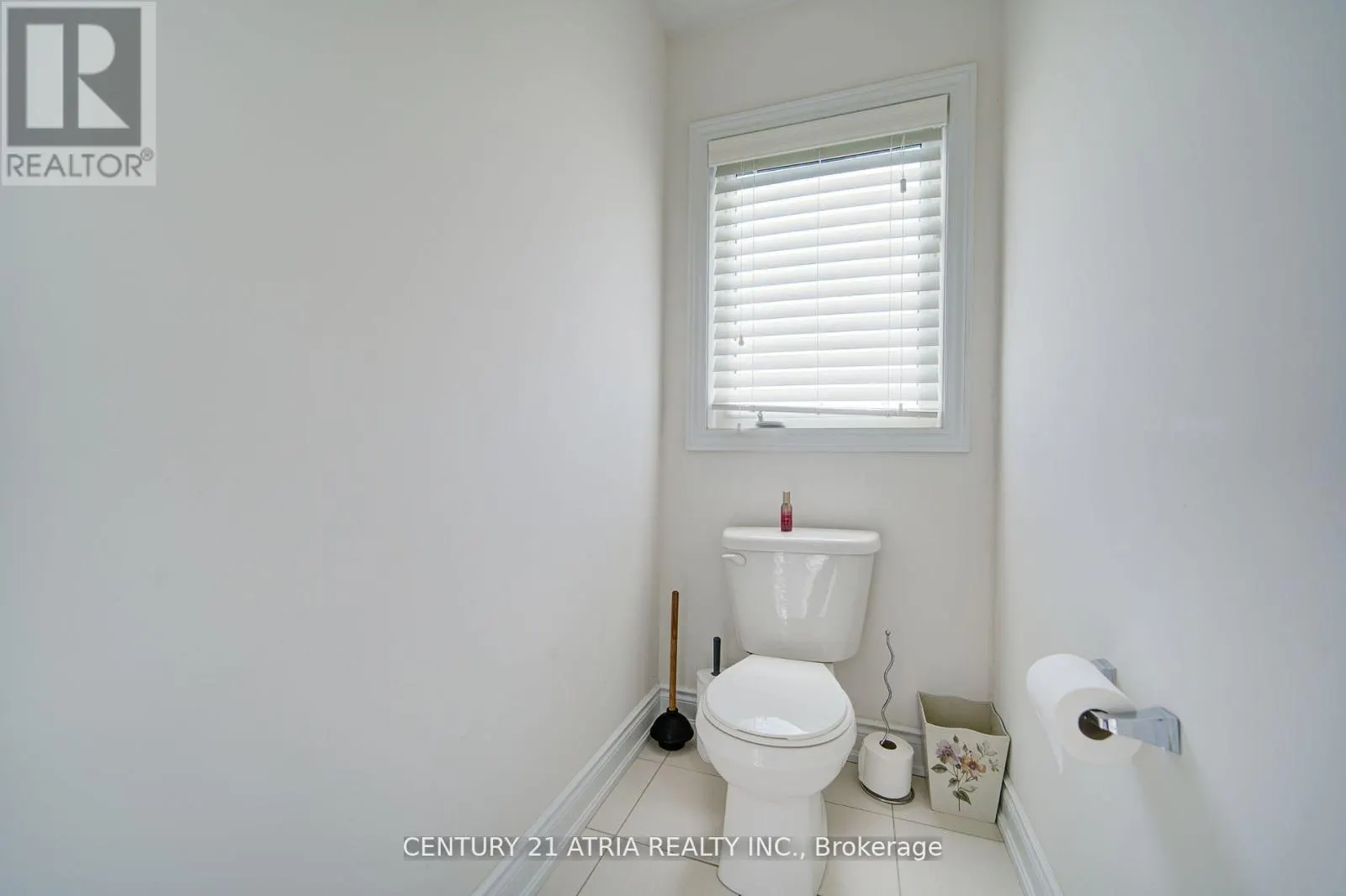 10 GLADYS ROLLING AVENUE