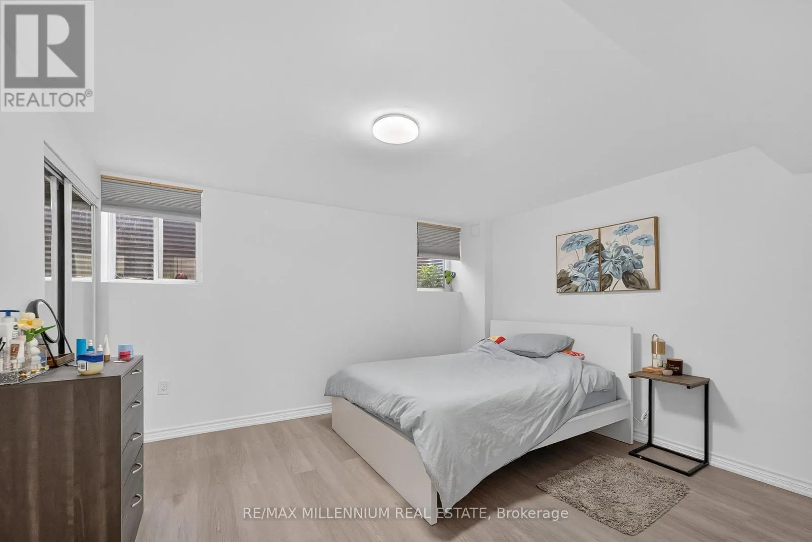 66 ARMSTRONG CRESCENT