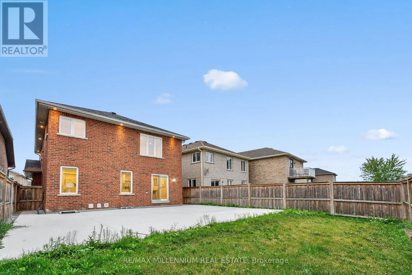 66 ARMSTRONG CRESCENT